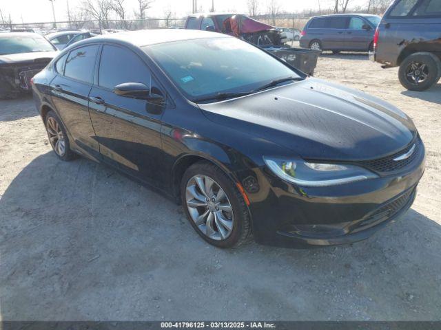  Salvage Chrysler 200