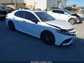  Salvage Toyota Camry