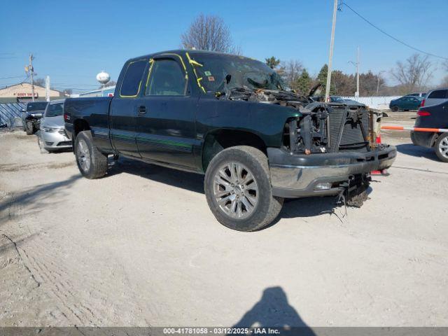  Salvage Chevrolet Silverado 1500