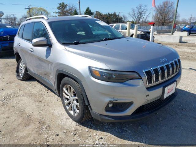  Salvage Jeep Cherokee