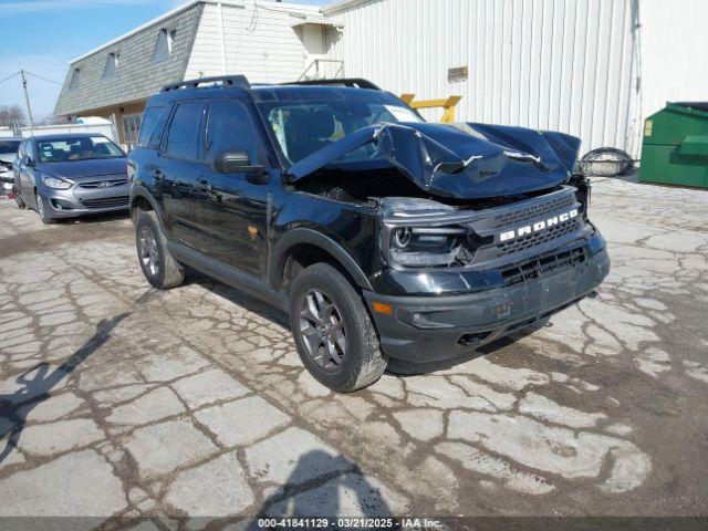  Salvage Ford Bronco