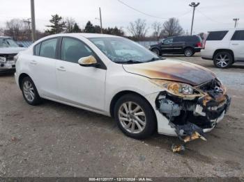  Salvage Mazda Mazda3