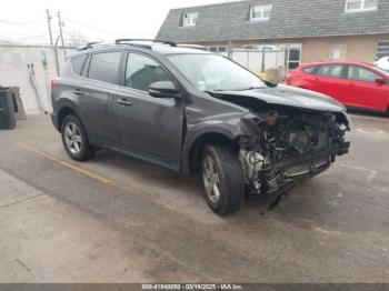  Salvage Toyota RAV4