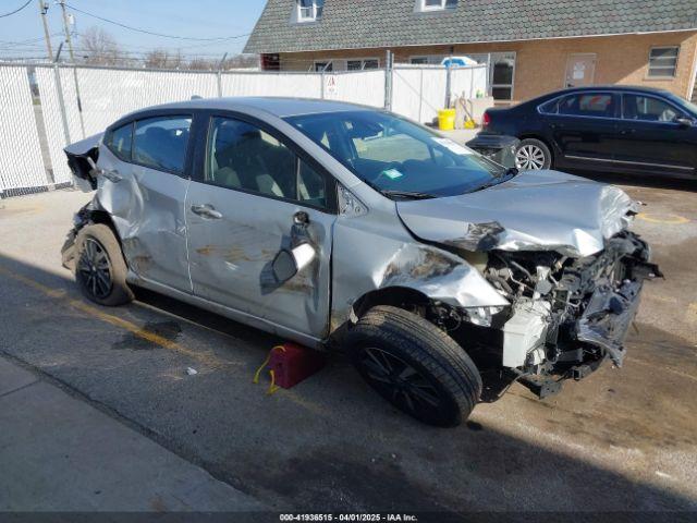  Salvage Nissan Versa