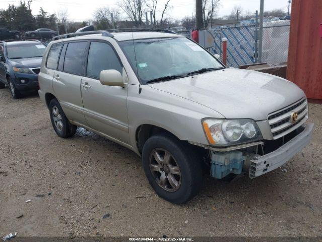  Salvage Toyota Highlander
