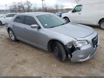  Salvage Chrysler 300