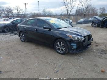  Salvage Kia Forte
