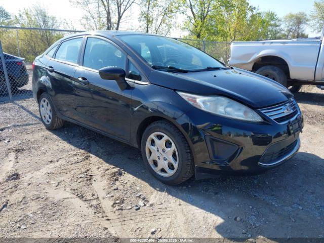  Salvage Ford Fiesta