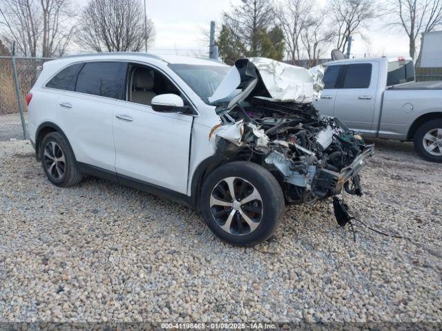  Salvage Kia Sorento