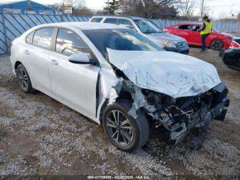  Salvage Kia Forte
