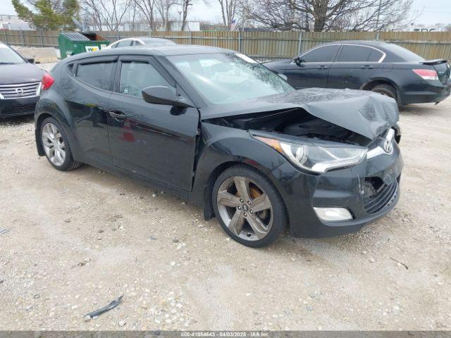  Salvage Hyundai VELOSTER