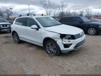  Salvage Volkswagen Touareg