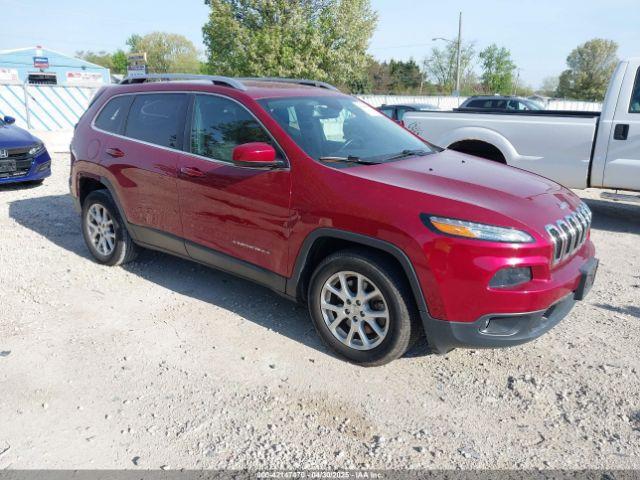  Salvage Jeep Cherokee