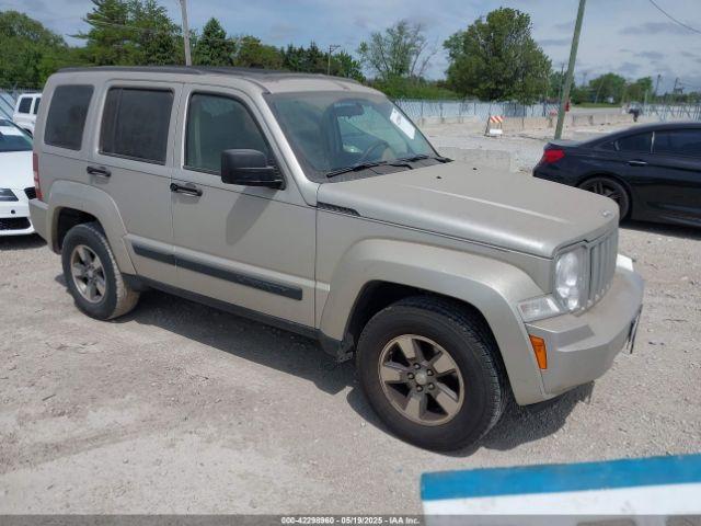  Salvage Jeep Liberty