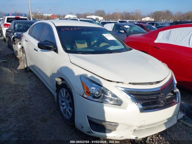  Salvage Nissan Altima