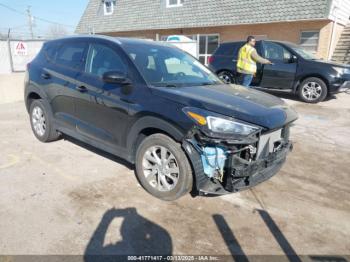  Salvage Hyundai TUCSON