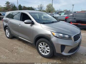  Salvage Kia Sorento