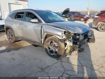  Salvage Hyundai TUCSON