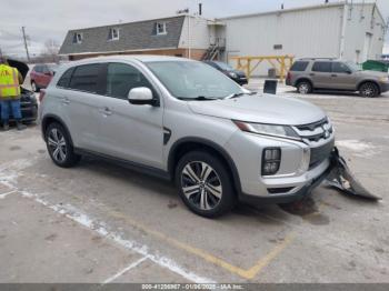  Salvage Mitsubishi Outlander