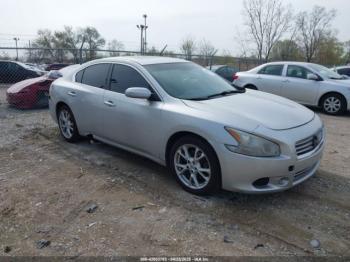  Salvage Nissan Maxima