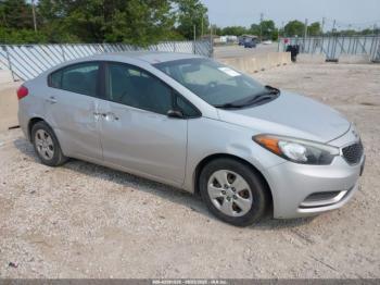  Salvage Kia Forte