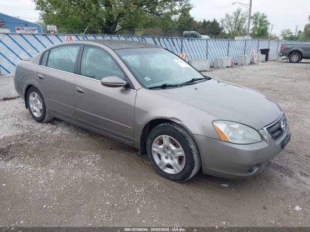  Salvage Nissan Altima