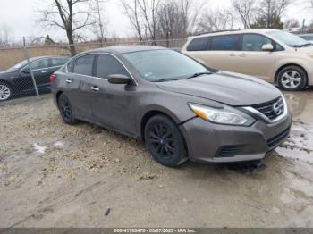  Salvage Nissan Altima