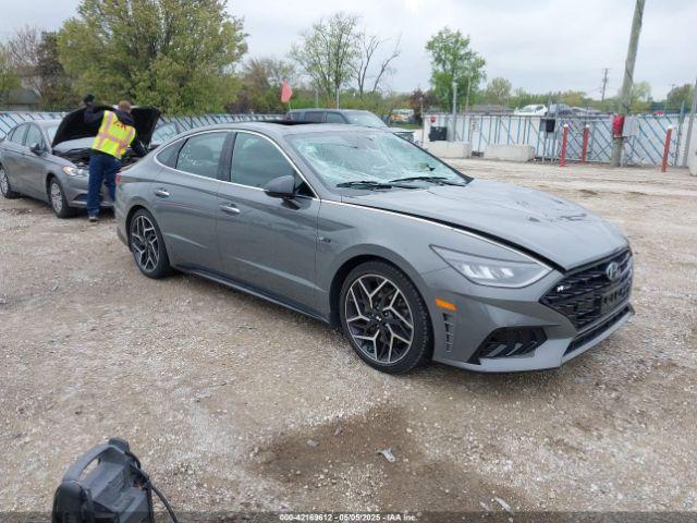  Salvage Hyundai SONATA