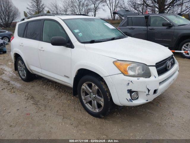  Salvage Toyota RAV4