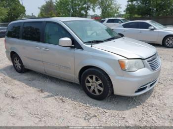  Salvage Chrysler Town & Country