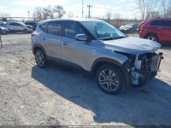  Salvage Kia Seltos