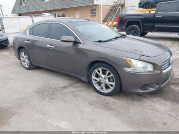  Salvage Nissan Maxima