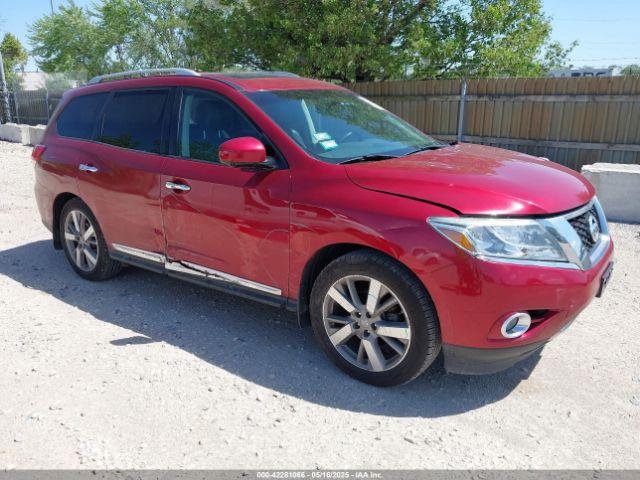  Salvage Nissan Pathfinder