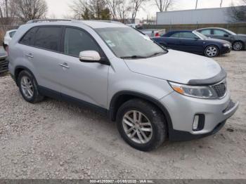  Salvage Kia Sorento