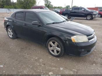  Salvage Dodge Avenger