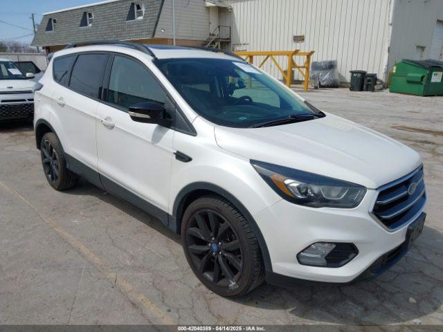  Salvage Ford Escape