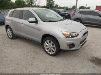  Salvage Mitsubishi Outlander