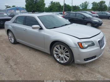  Salvage Chrysler 300