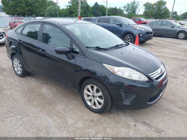  Salvage Ford Fiesta