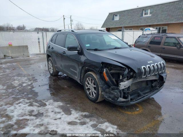  Salvage Jeep Cherokee