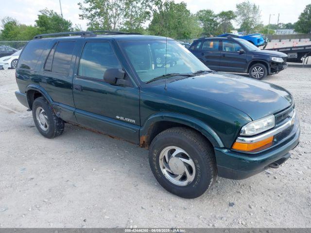  Salvage Chevrolet Blazer