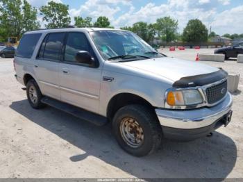  Salvage Ford Expedition