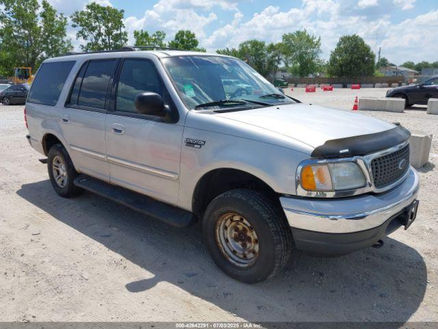  Salvage Ford Expedition
