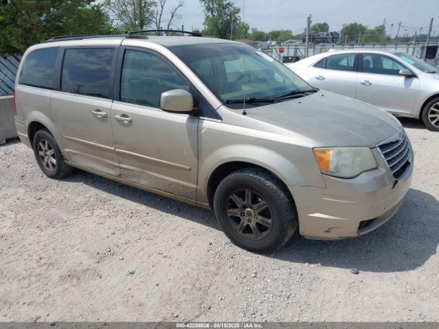 Salvage Chrysler Town & Country