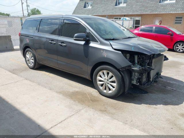  Salvage Kia Sedona