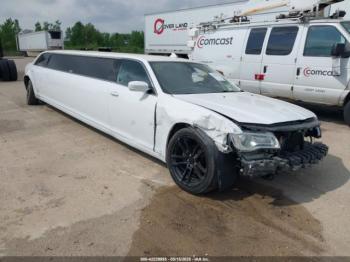  Salvage Chrysler 300