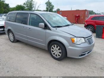  Salvage Chrysler Town & Country