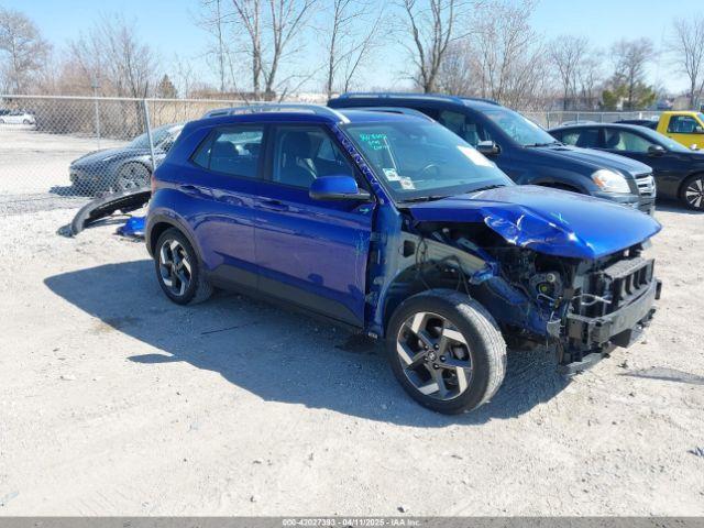  Salvage Hyundai VENUE