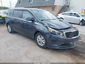  Salvage Kia Sedona