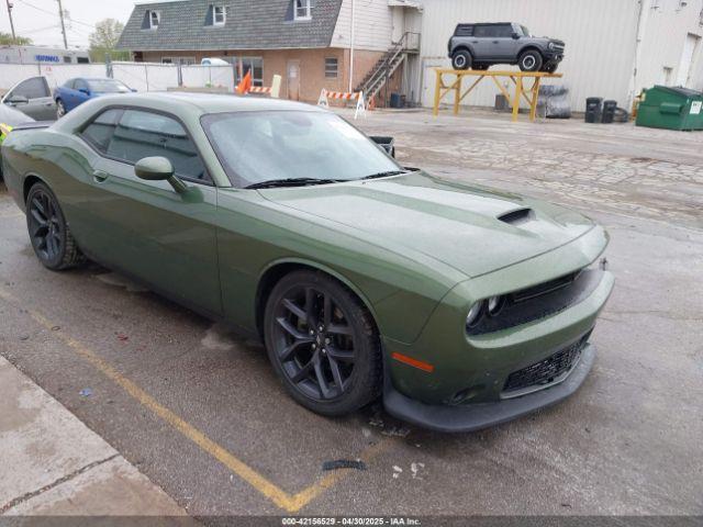  Salvage Dodge Challenger